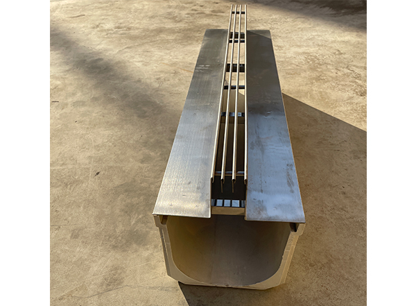 縫隙式排水溝-中三縫